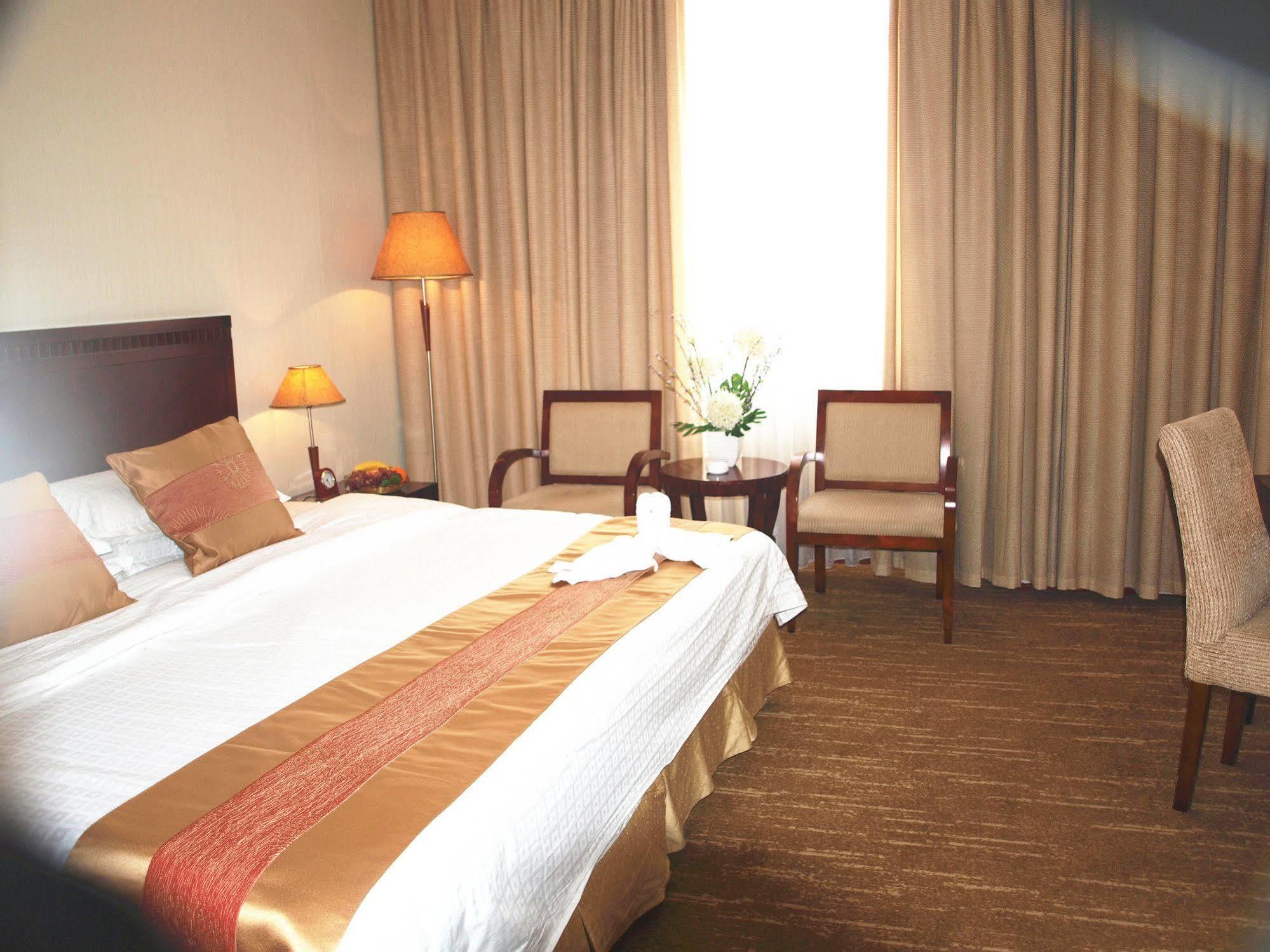 Century Hotel Taicang Exterior photo